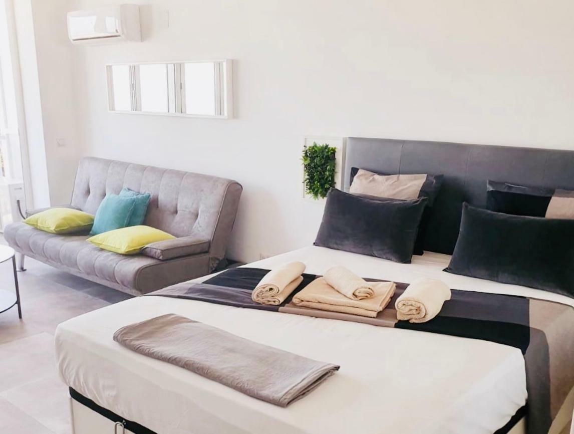 Torremolinoscari Apartment ภายนอก รูปภาพ